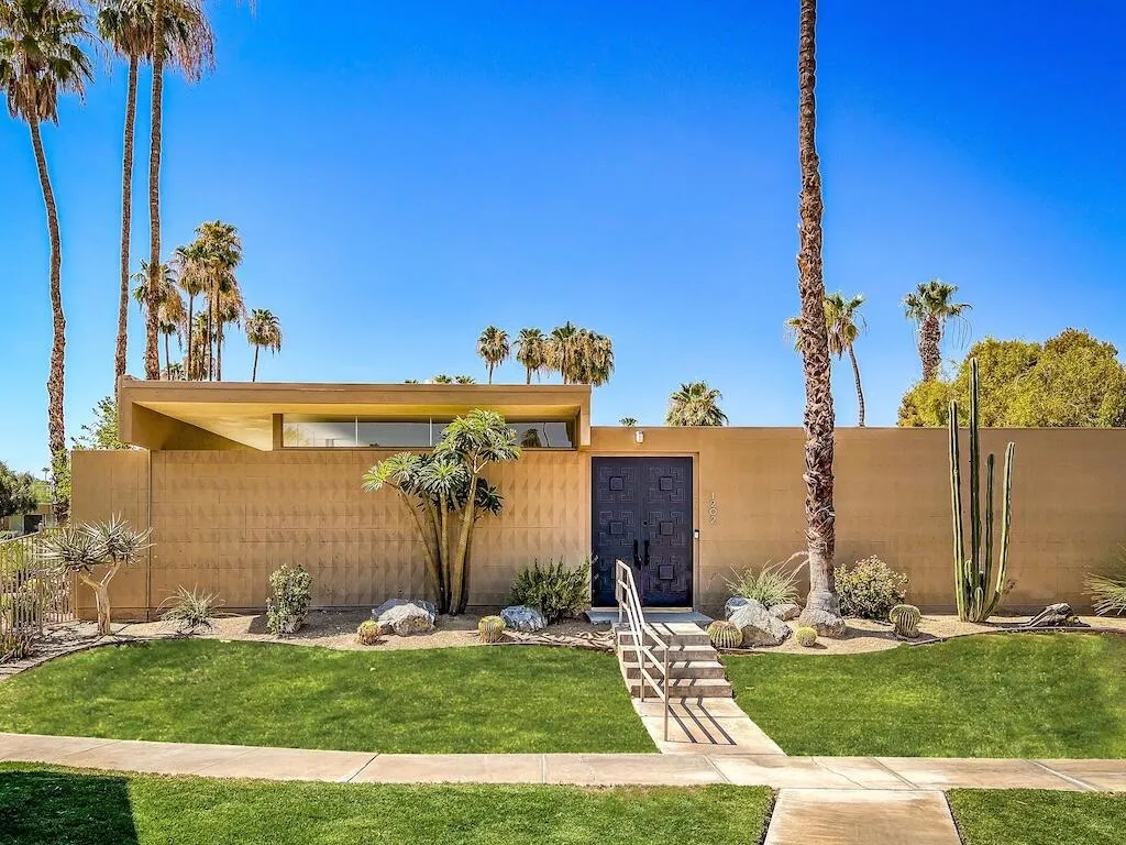 Palm Desert, CA 92260