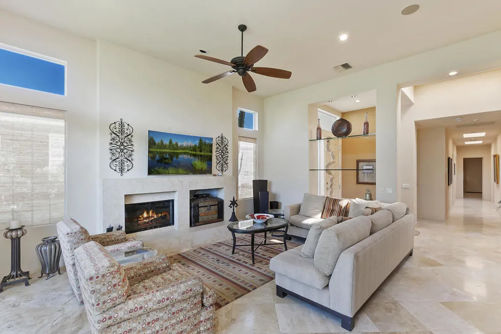 Palm Desert, CA 92211