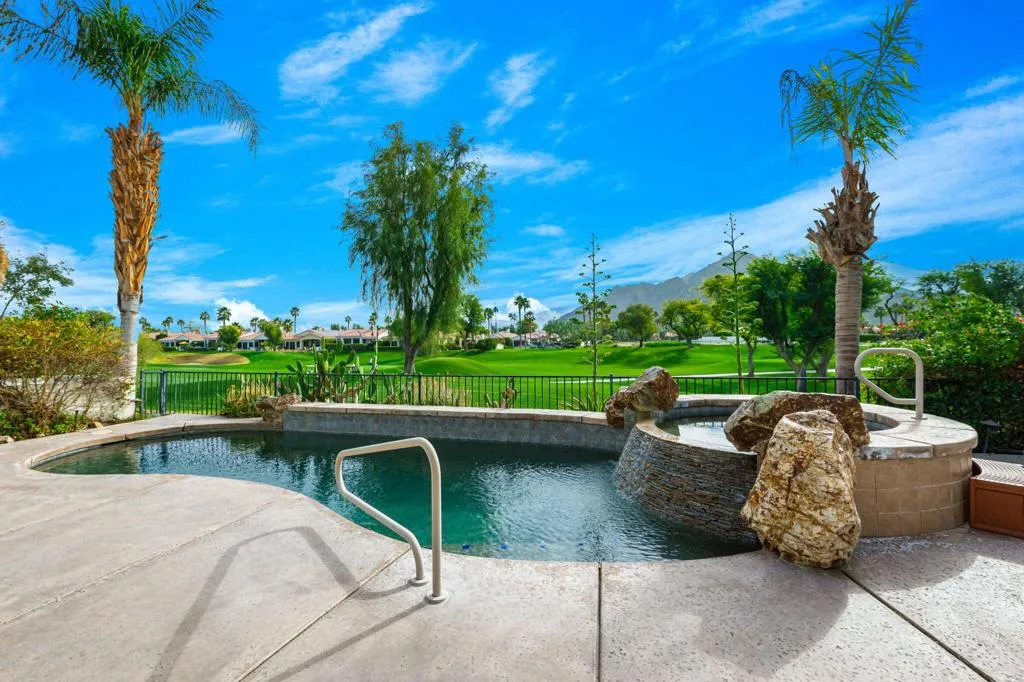 La Quinta, CA 92253