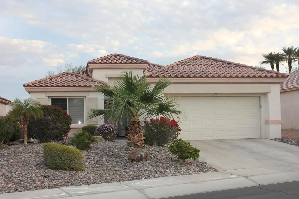 Palm Desert, CA 92211