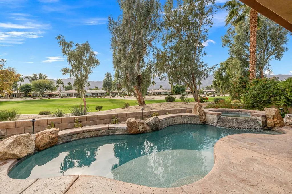 La Quinta, CA 92253