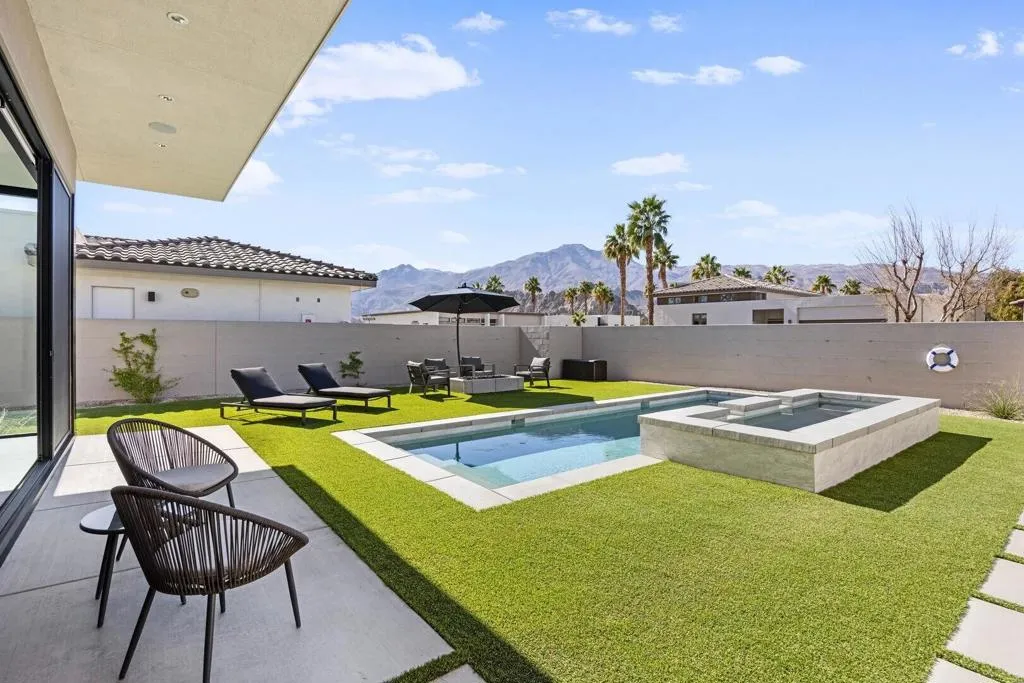 La Quinta, CA 92253