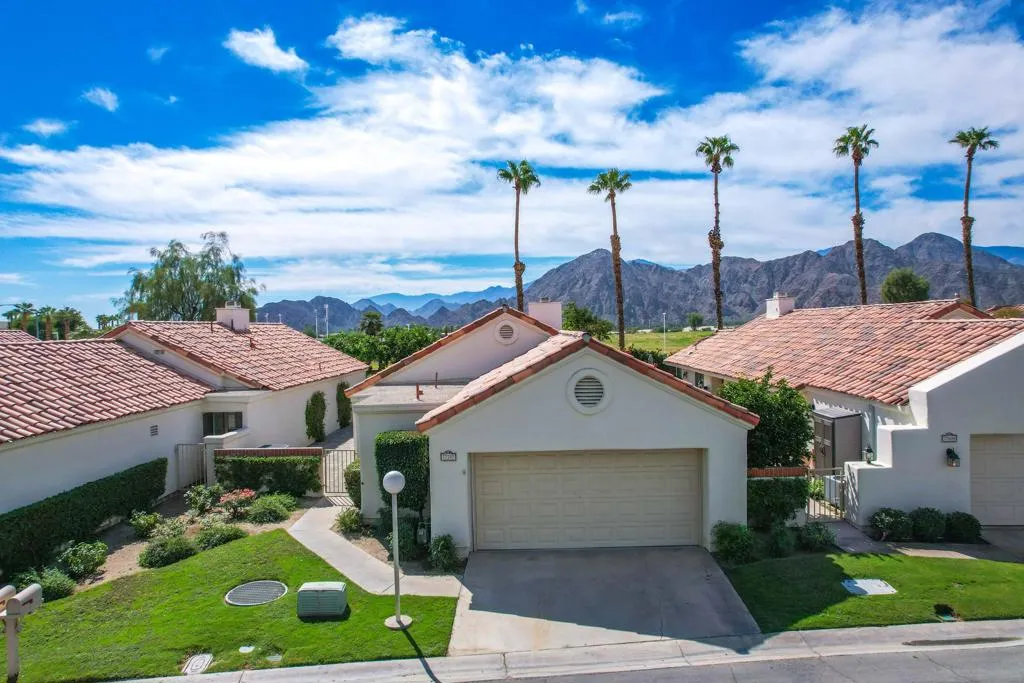 Palm Desert, CA 92211