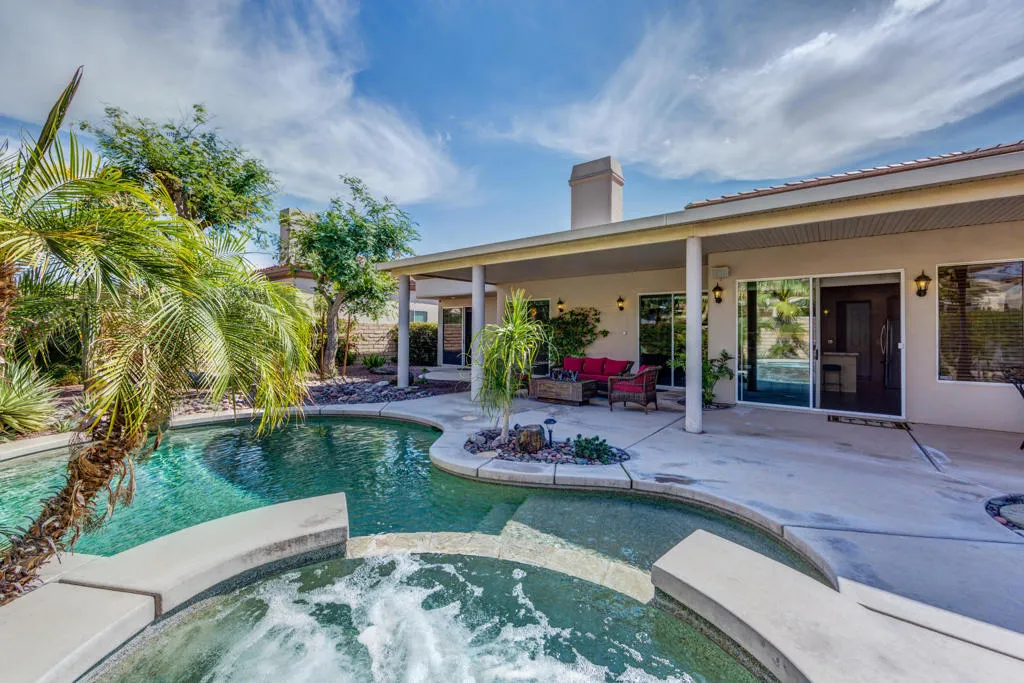 La Quinta, CA 92253