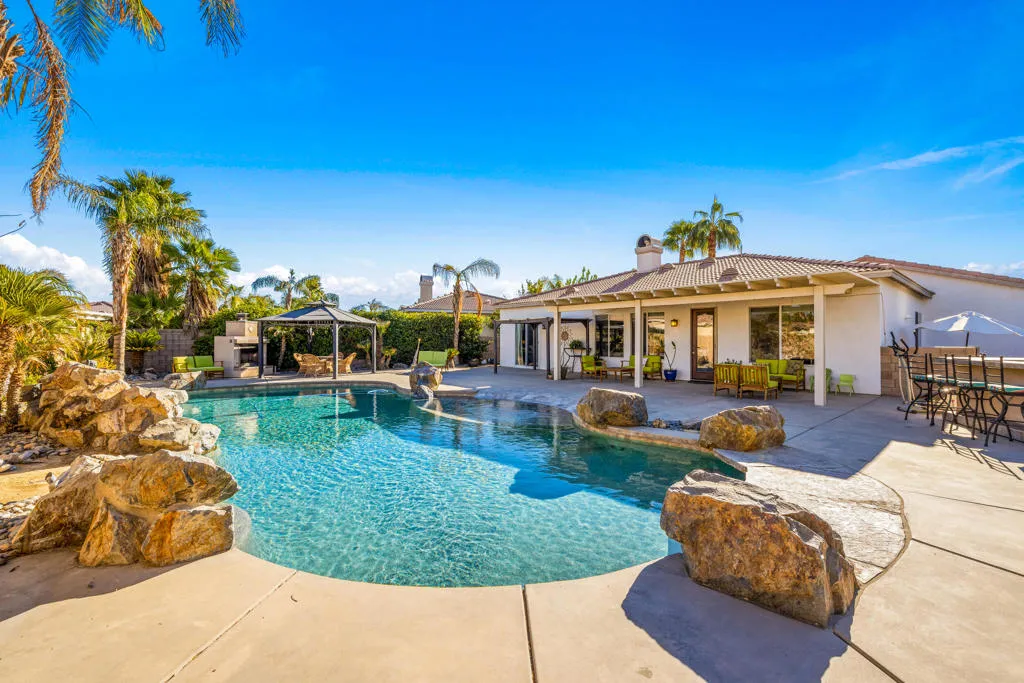 La Quinta, CA 92253
