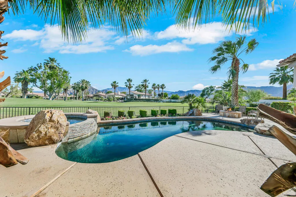 La Quinta, CA 92253