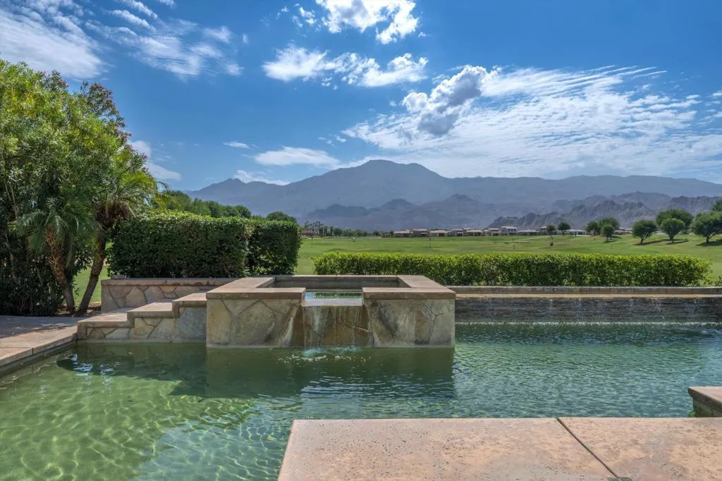 La Quinta, CA 92253