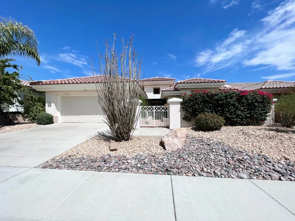Palm Desert, CA 92211