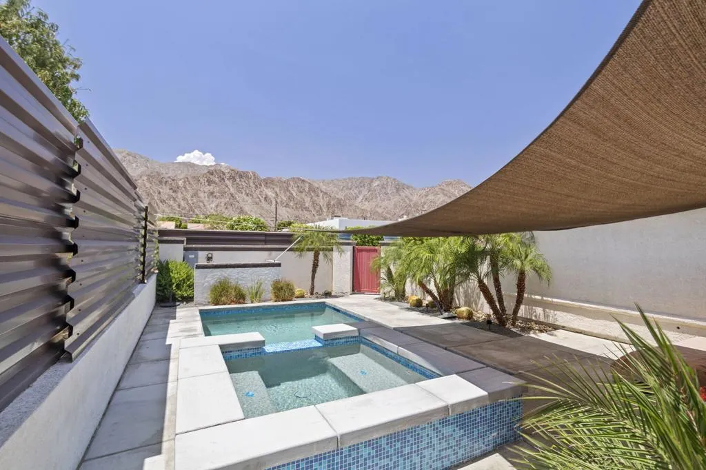 La Quinta, CA 92253