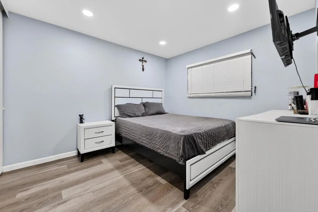 https://cdn.realtyfeed.com/cdn/127/307059992/19dd6fbddac1f59fcba2f8941d83ff24.webp
