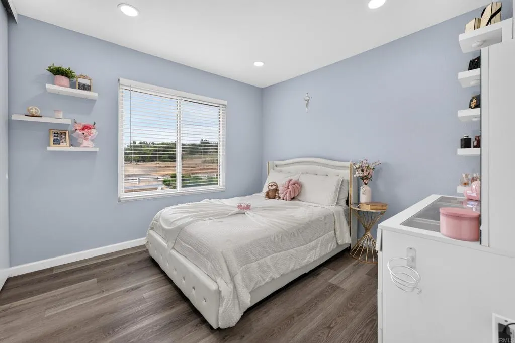 https://cdn.realtyfeed.com/cdn/127/307059992/5d860e2a3e5cbd16f74dc2d81fcaa1cd.webp