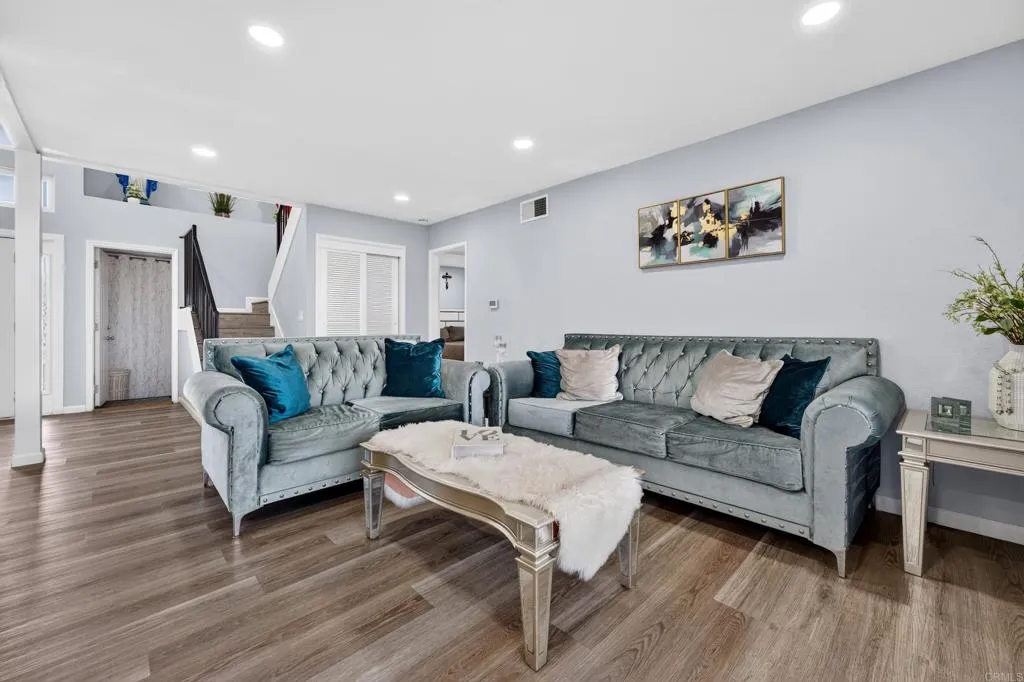 https://cdn.realtyfeed.com/cdn/127/307059992/974a391ebfa415cbf9928741aa4271ce.webp