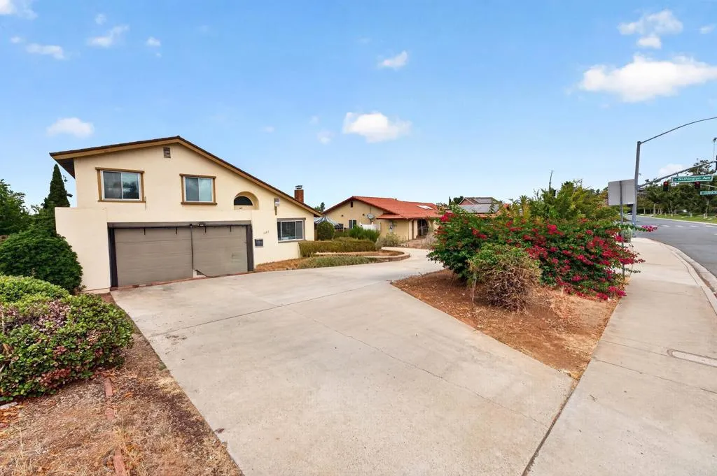 1682 Granite Hills Drive, El Cajon, CA 92019 - Photo 4 of 41, El Cajon, CA