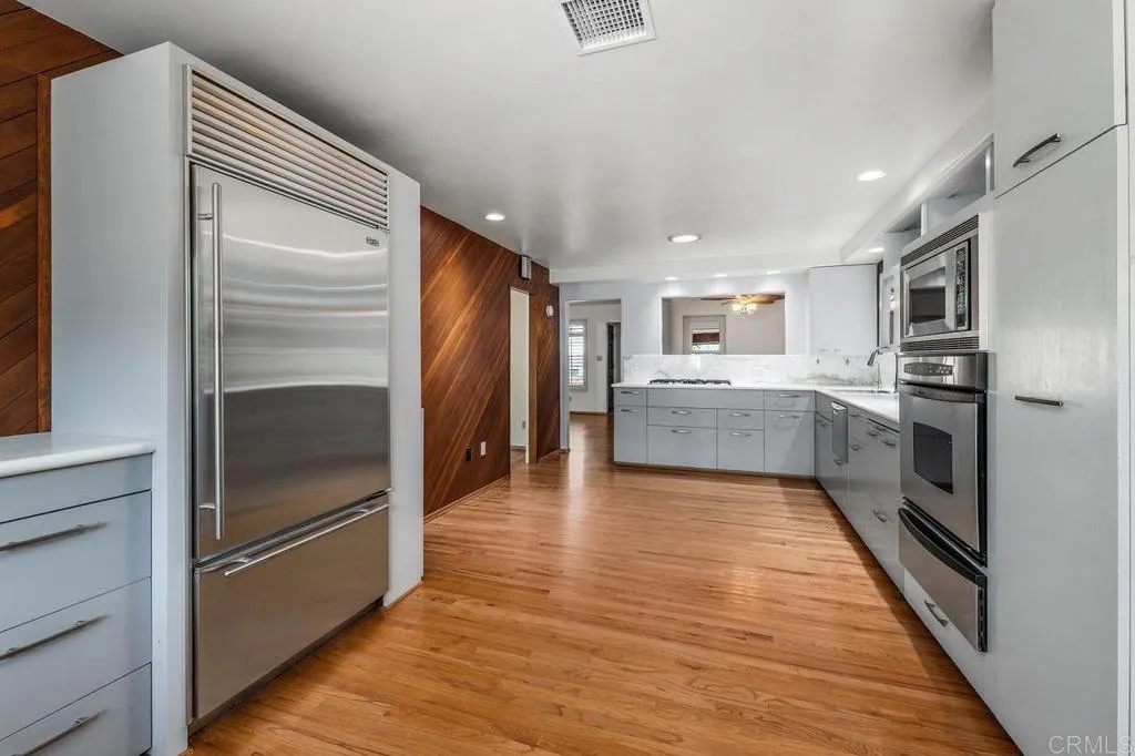 https://cdn.realtyfeed.com/cdn/127/307060017/2142c16f4e3c2814e8f25b2a547eff91.webp