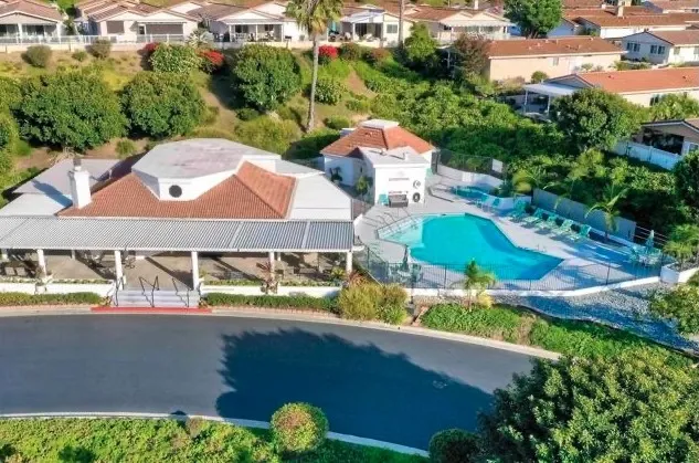 https://cdn.realtyfeed.com/cdn/127/307060058/4cbf45754a6c84995a28955dba306d53.webp