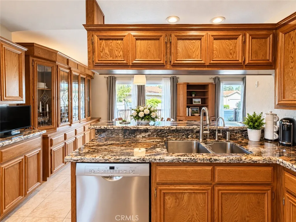 https://cdn.realtyfeed.com/cdn/127/307060058/6cc17a94af7082ba7401b1c07a11faa8.webp