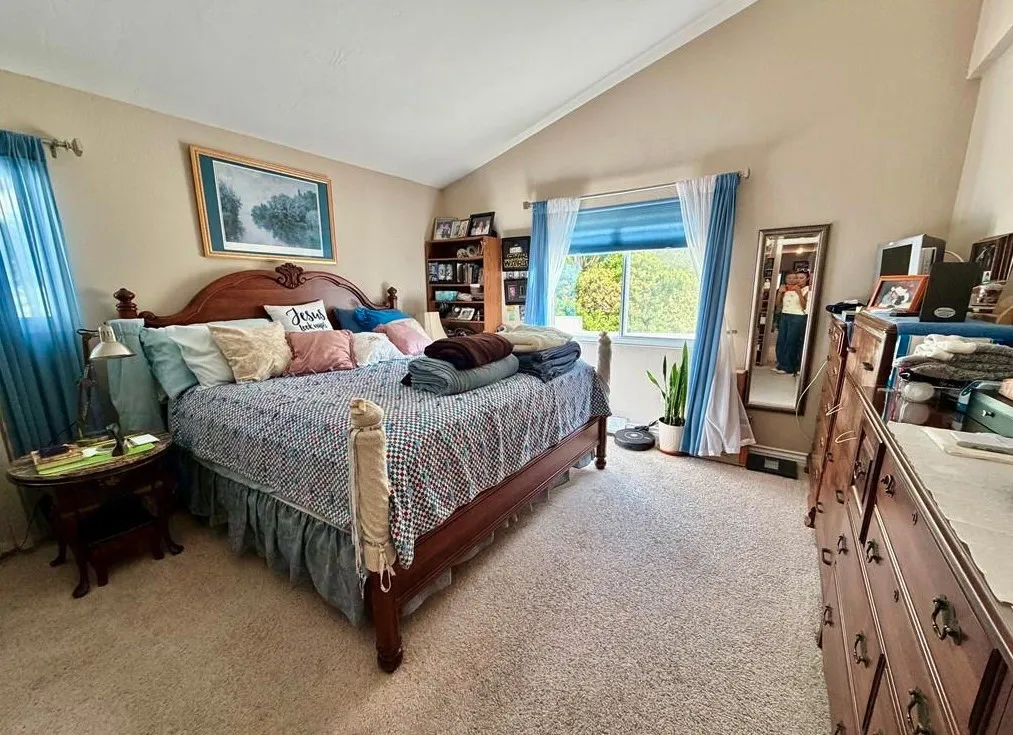 https://cdn.realtyfeed.com/cdn/127/307060058/8f9f73f288a2effac275c61646951617.webp