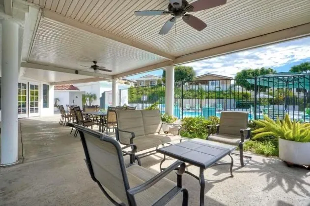 https://cdn.realtyfeed.com/cdn/127/307060058/c4463f6bc2dc6609b1052f06d1cd2061.webp