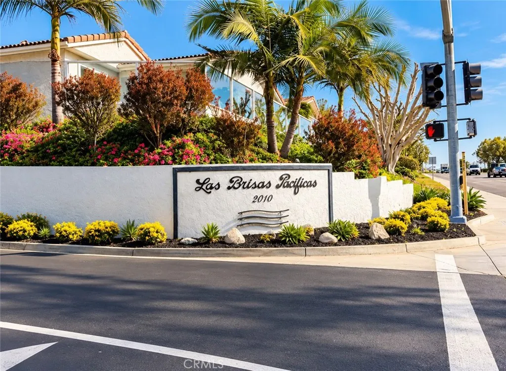 https://cdn.realtyfeed.com/cdn/127/307060058/e226f2bd37fdec38953d23c64f711d76.webp