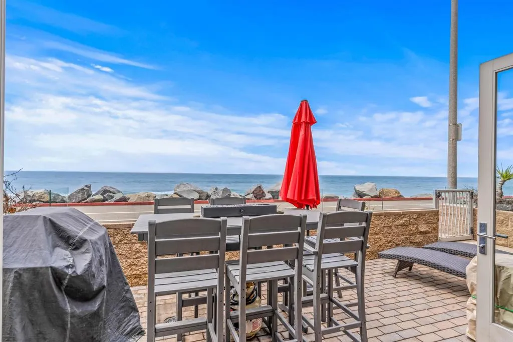 700 S The Strand Unit 102, Oceanside, CA 92054 - Photo 4 of 38, Oceanside, CA