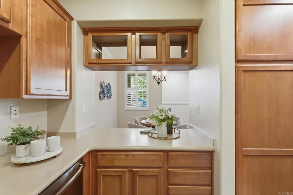 https://cdn.realtyfeed.com/cdn/127/307060152/2415fdbad84ba7baffebff2c06ab79b6.webp