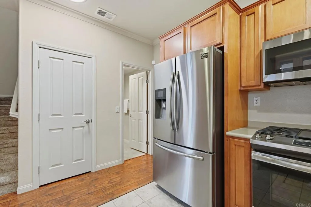 https://cdn.realtyfeed.com/cdn/127/307060152/548de2366767bba3a369c3be0c9dd92c.webp