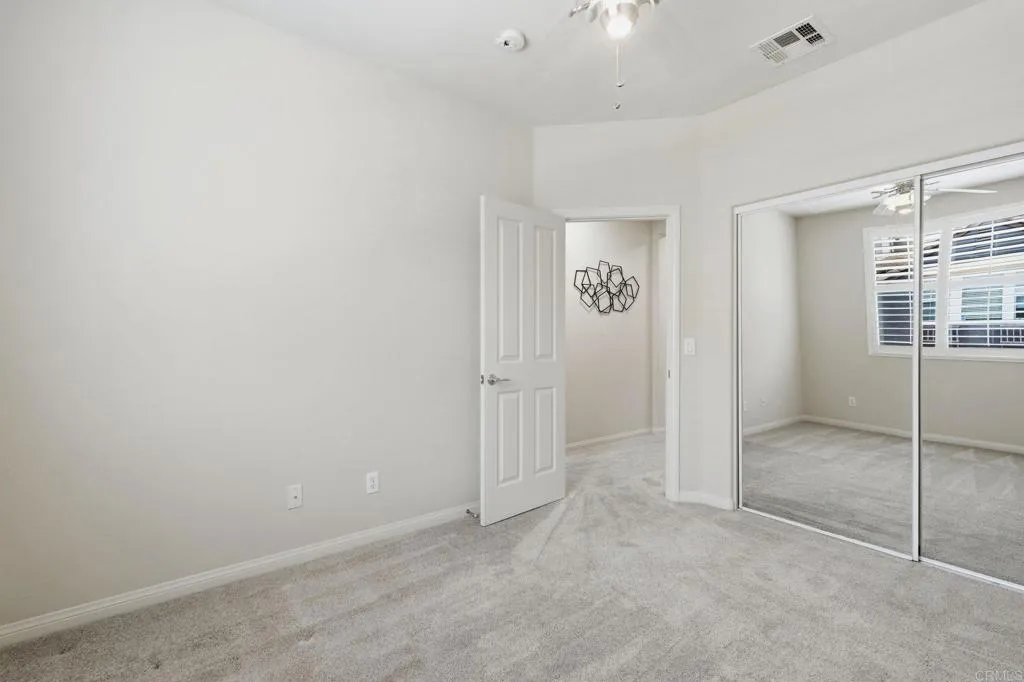 https://cdn.realtyfeed.com/cdn/127/307060152/84d0788c0d7c90938d041ce91921d4a1.webp