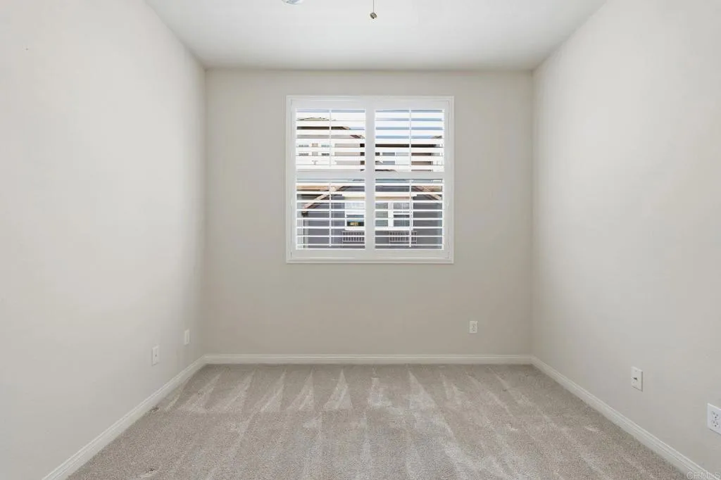 https://cdn.realtyfeed.com/cdn/127/307060152/e50034724f16a40340a501f65d0087d6.webp