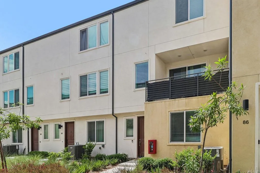 5471 Seacliff Place Unit 84, San Diego, CA 92154 - Photo 4 of 34, San Diego, CA