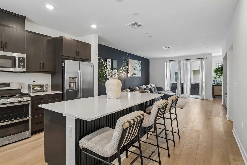 https://cdn.realtyfeed.com/cdn/127/307060155/793de9f1037aa6d44c335e84574eae84.webp