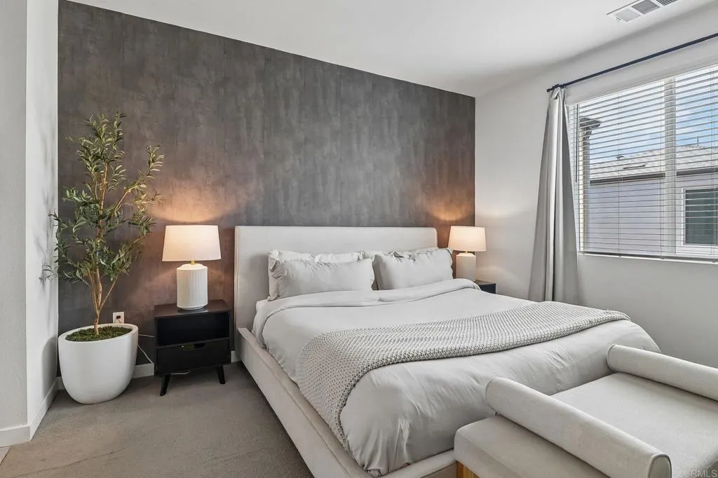 https://cdn.realtyfeed.com/cdn/127/307060155/b2abda6f0552a20eb29c9c7e2a0fbbba.webp