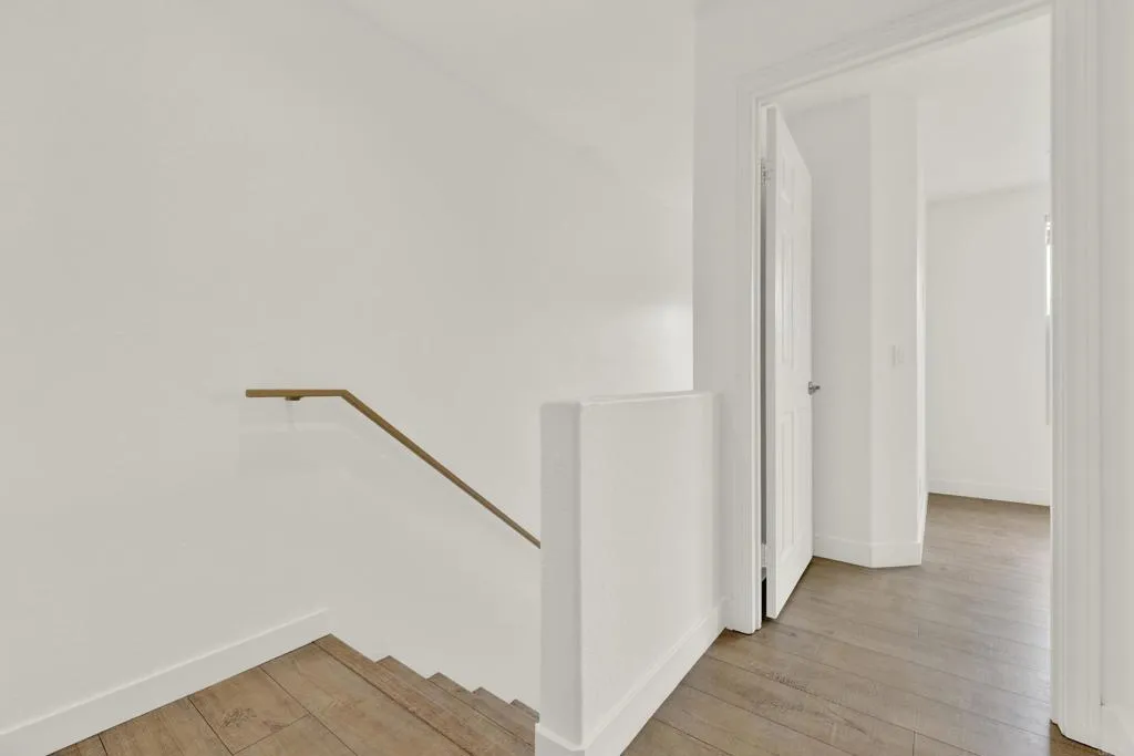 https://cdn.realtyfeed.com/cdn/127/307060264/913e7051717f5baae1ed391cb617e8c7.webp