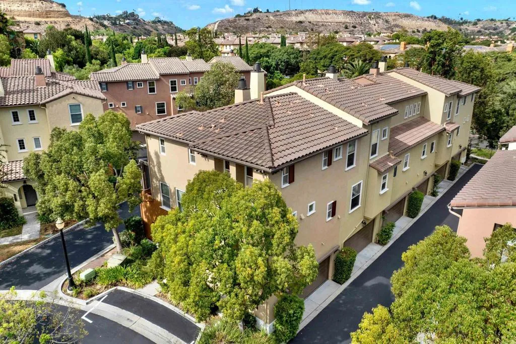 https://cdn.realtyfeed.com/cdn/127/307060264/cca4d7ad49c772e7f06c313a90d146ce.webp