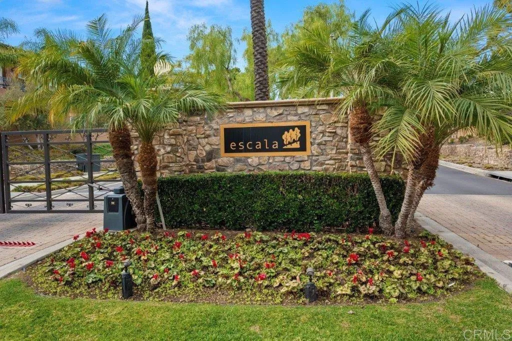 2552 Escala Cir, San Diego CA 92108
