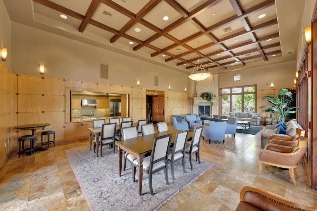 https://cdn.realtyfeed.com/cdn/127/307060264/e15ad6e7ec29b0636d34b8b1703aecec.webp