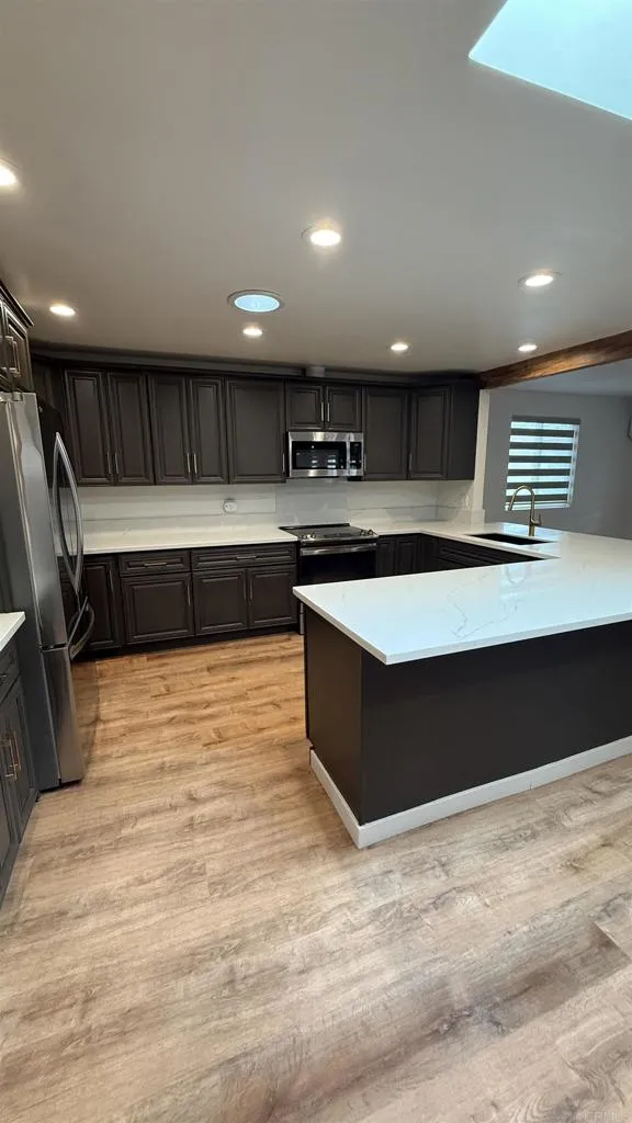 https://cdn.realtyfeed.com/cdn/127/307060271/78d0340af5495692415021798af2e54c.webp