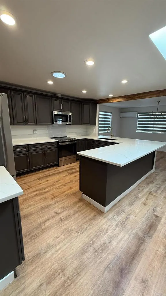 https://cdn.realtyfeed.com/cdn/127/307060271/c665e6528ec1b72173994d084df239c3.webp