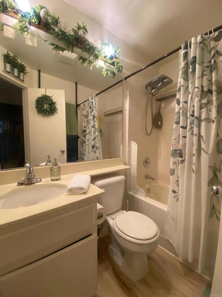 https://cdn.realtyfeed.com/cdn/127/307060286/4540005bf4494dfdf08da4e3e9aee864.webp