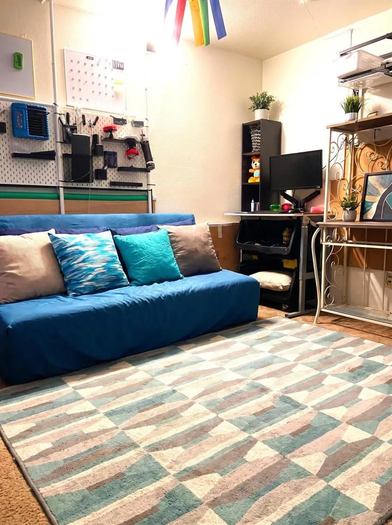https://cdn.realtyfeed.com/cdn/127/307060286/73327f5597122d55aa5884935197d153.webp