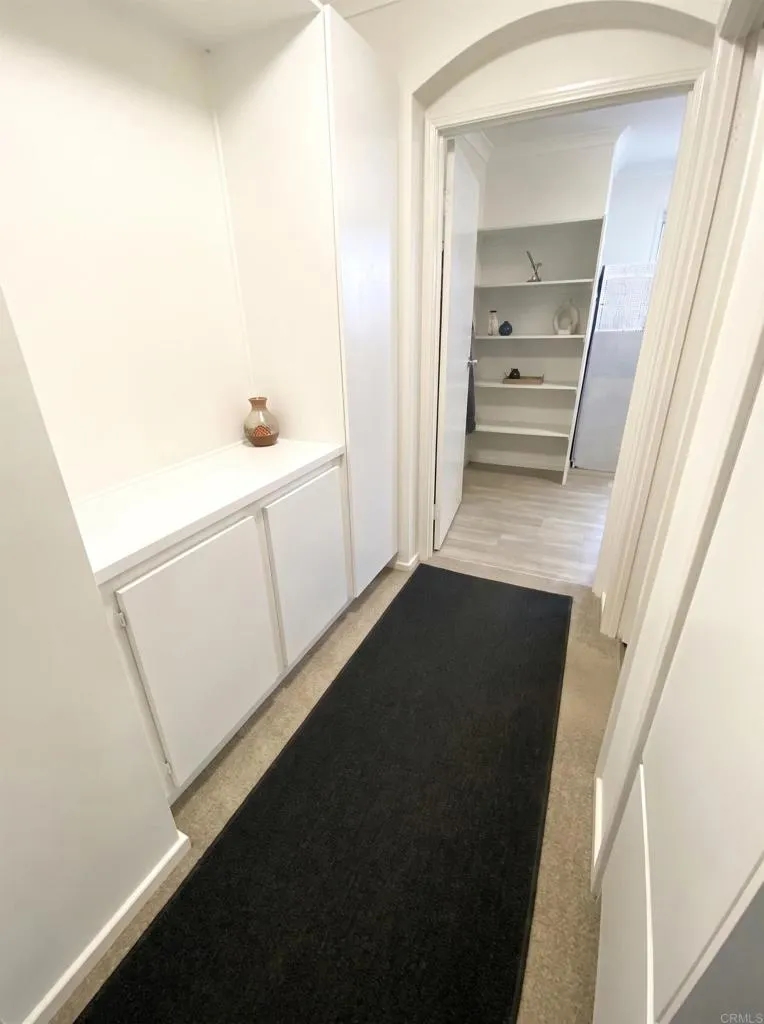 https://cdn.realtyfeed.com/cdn/127/307060286/c0c9387fa16be3e2952127777ebe2c30.webp