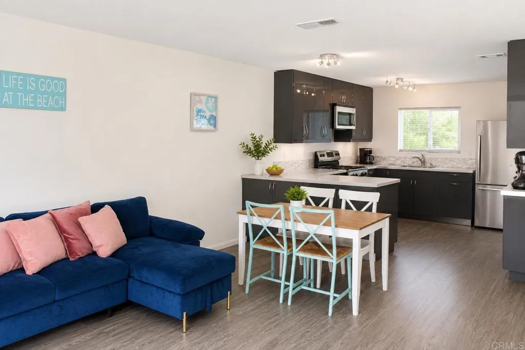 https://cdn.realtyfeed.com/cdn/127/307060287/1597b7463832715d765ad0fbb83a6a1d.webp