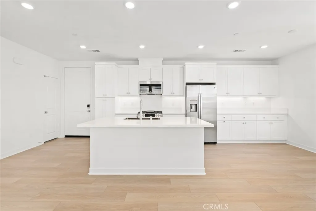 1200 Lasso Way Unit 301