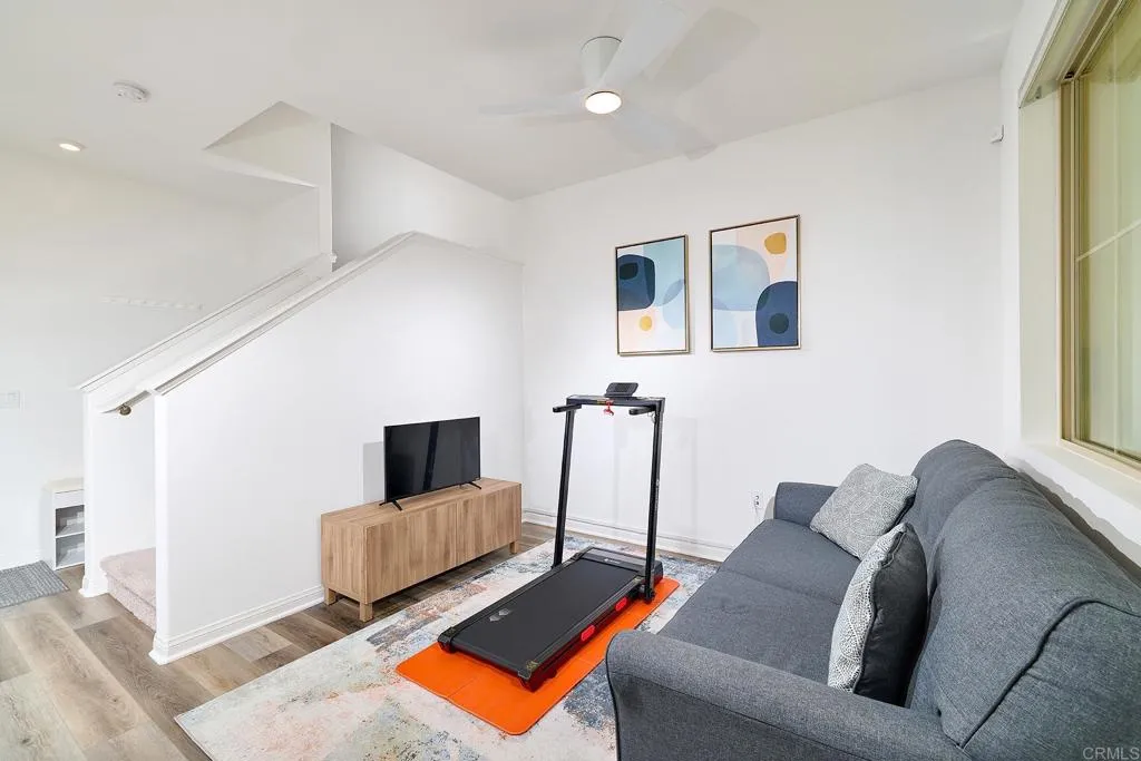 https://cdn.realtyfeed.com/cdn/127/307060403/0ae8b2750a7be4e07ae3b1c60b736c53.webp