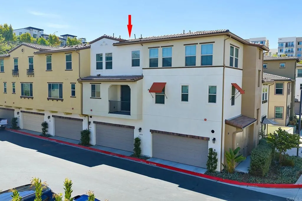 https://cdn.realtyfeed.com/cdn/127/307060403/32bb8730db10282596864782d566efbe.webp