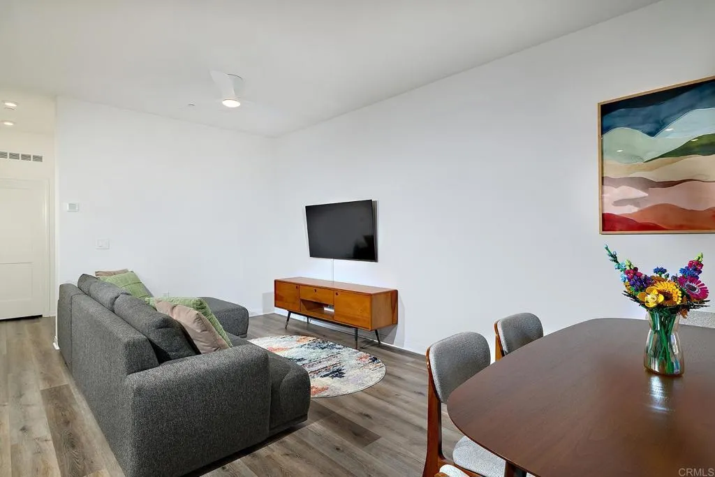 https://cdn.realtyfeed.com/cdn/127/307060403/7f50f93829c73ae66a73896120eadbc8.webp