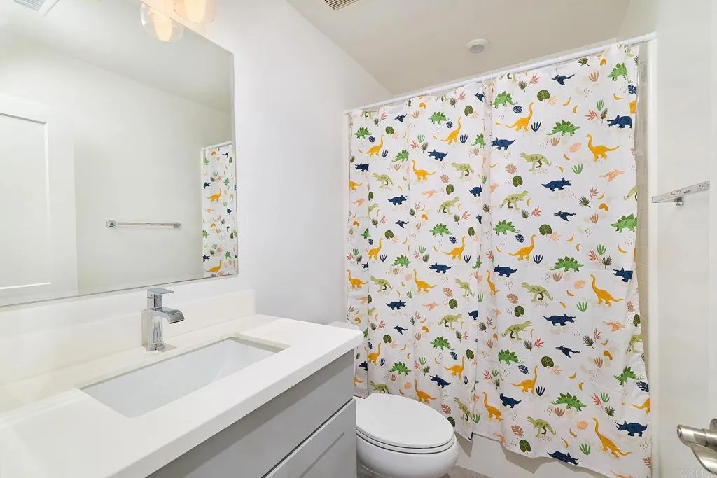 https://cdn.realtyfeed.com/cdn/127/307060403/ff31903fcd39af464f6ec435b90f71cb.webp