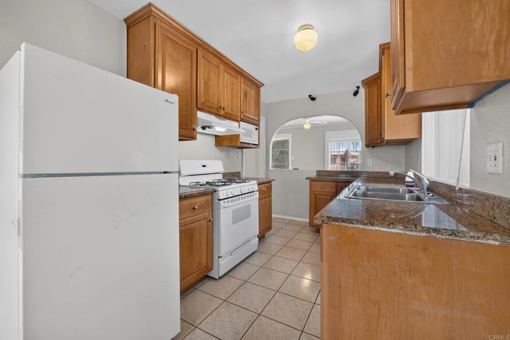 https://cdn.realtyfeed.com/cdn/127/307060459/572ab1c71847cc700fffacd0c3928d2c.webp