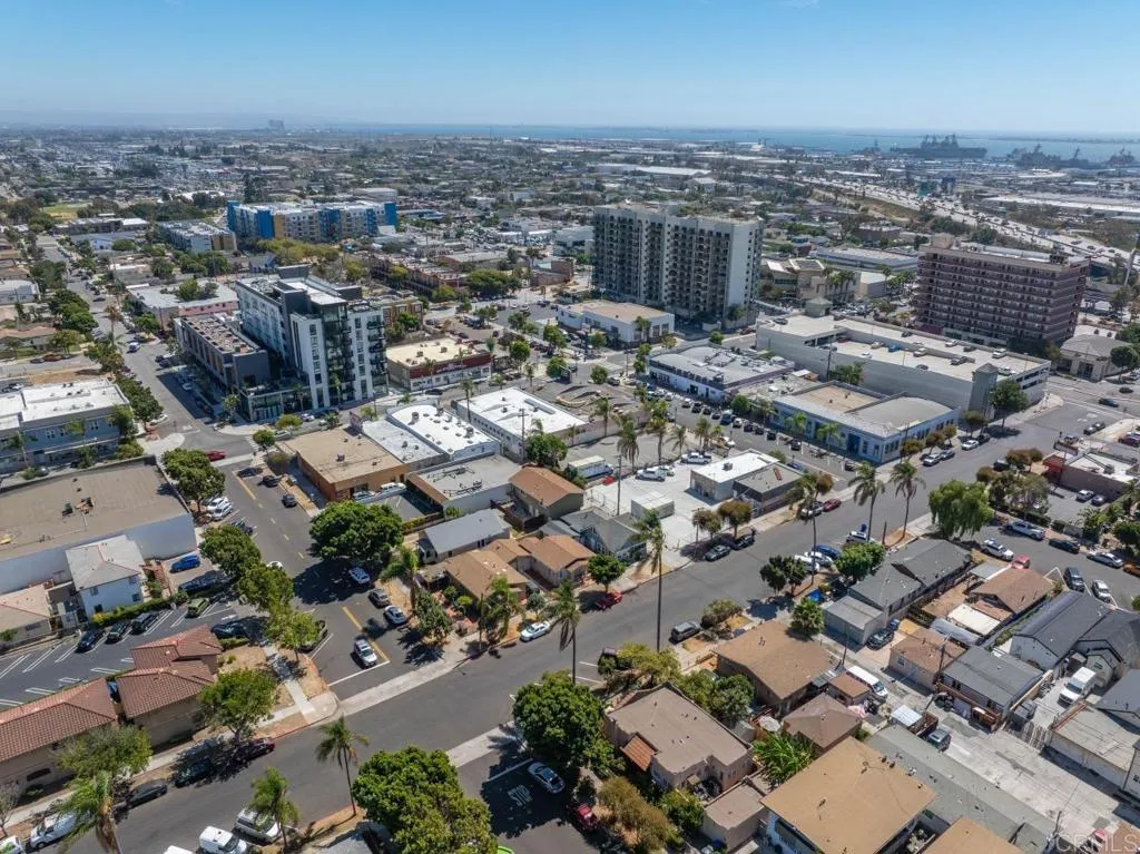 https://cdn.realtyfeed.com/cdn/127/307060459/e921e7136d29ddbfbe70599f5d502383.webp
