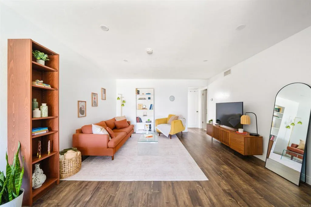 6878 Navajo Road Unit 52, San Diego, CA 92119 - Photo 5 of 32, San Diego, CA