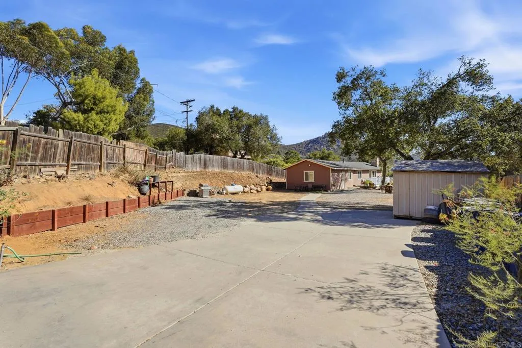 https://cdn.realtyfeed.com/cdn/127/307060481/5972b451fe0e27cb87e83c479ca91c8c.webp
